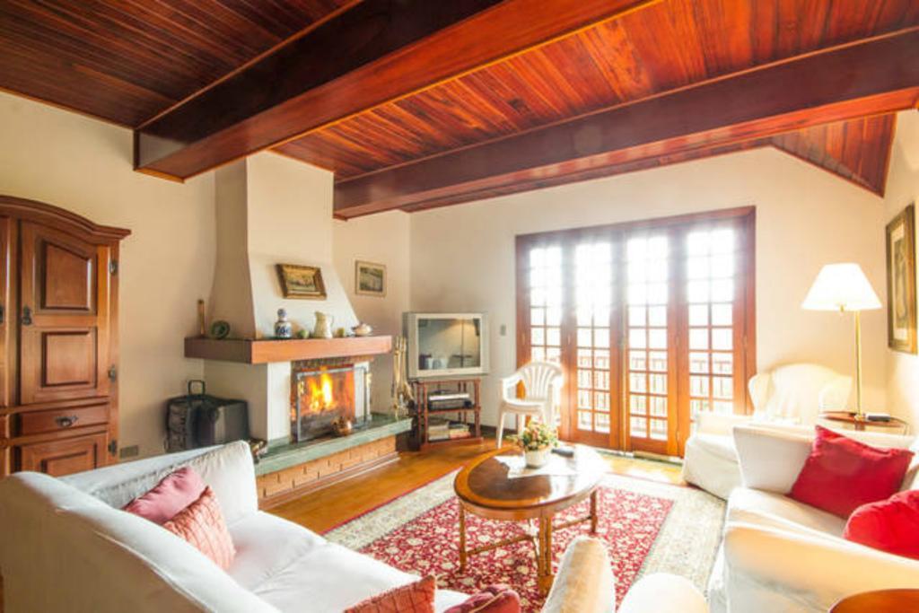 Espacoso Vista Montanha Apartment